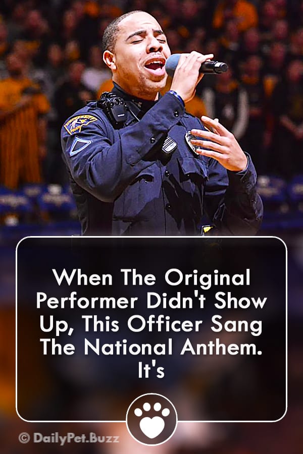 When The Original Performer Didn\'t Show Up, This Officer Sang The National Anthem. It\'s